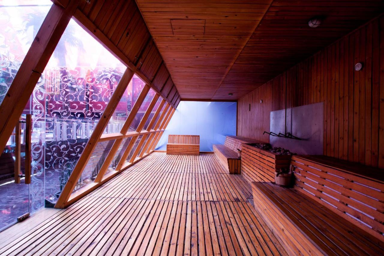 108 Hotel By Him Yakarta Exterior foto